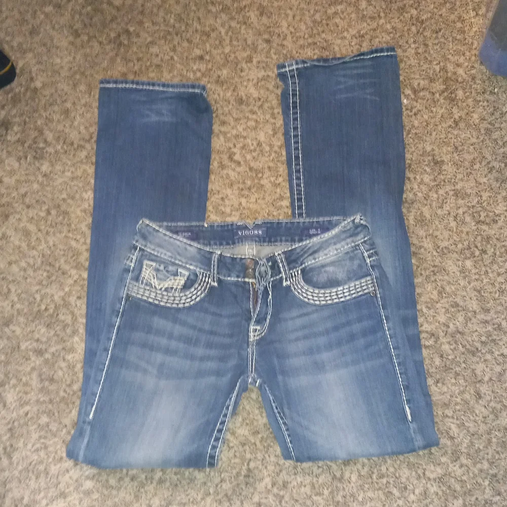 Jeans - Picture 1 of 3